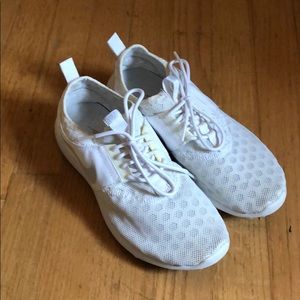 Nike sneakers size 7.5